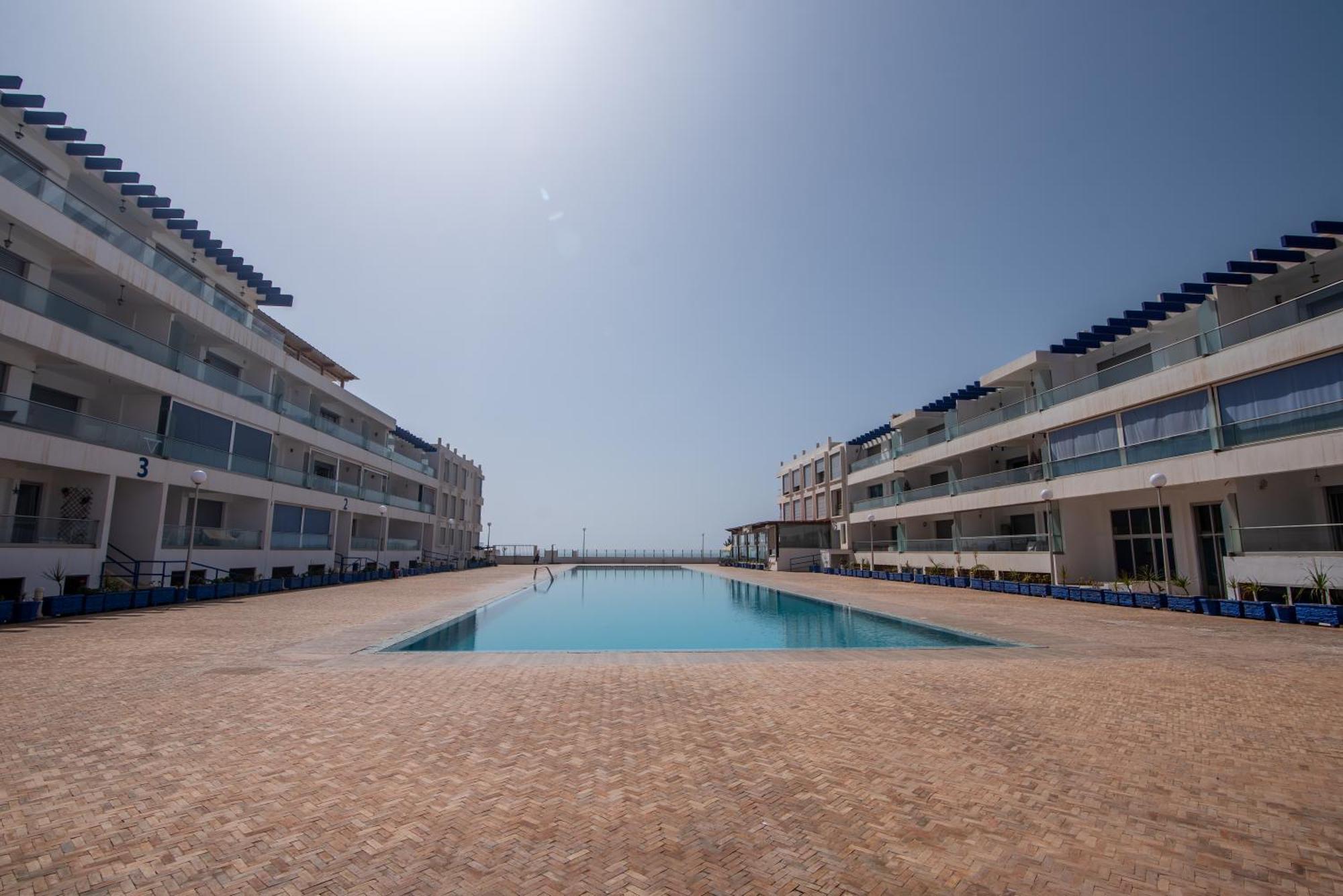 Appartement Pied Dans L'Eau Avec Piscine Aourir Kültér fotó