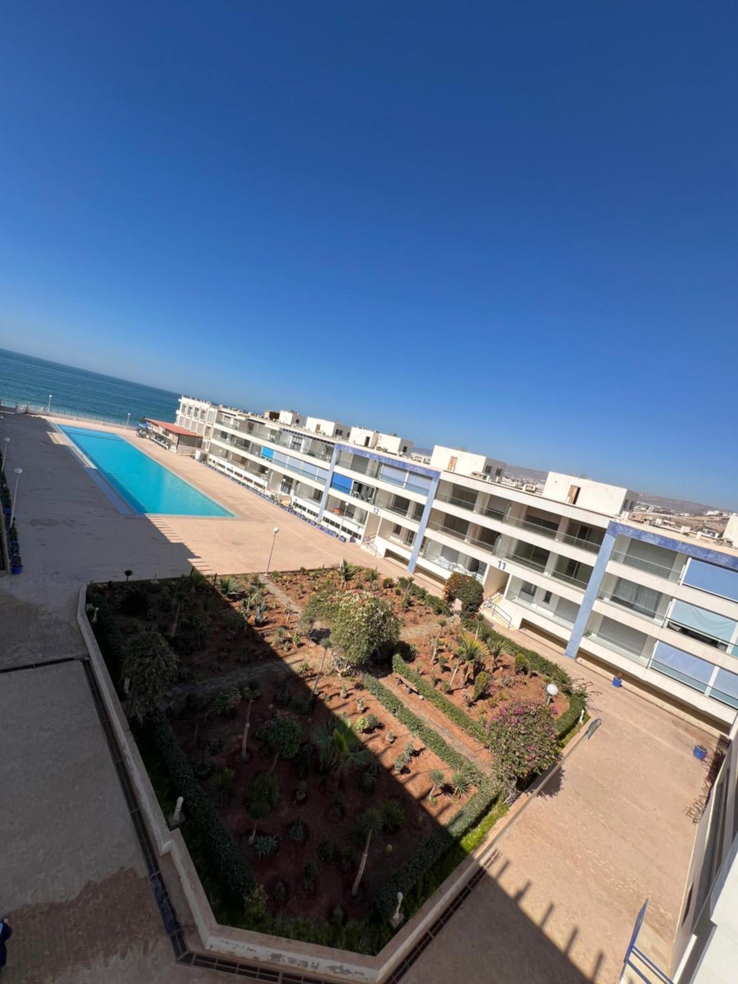 Appartement Pied Dans L'Eau Avec Piscine Aourir Kültér fotó